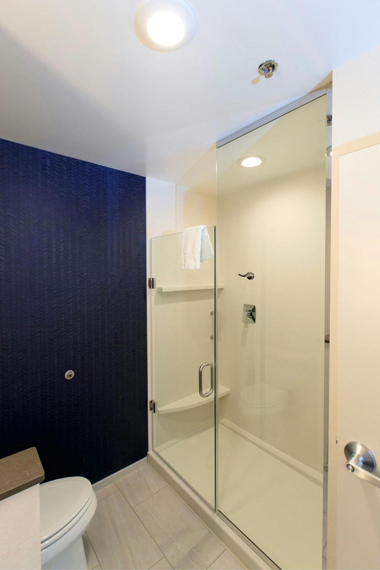 Fairfield Inn & Suites By Marriott Philadelphia Valley Forge/Great Valley Berwyn Экстерьер фото