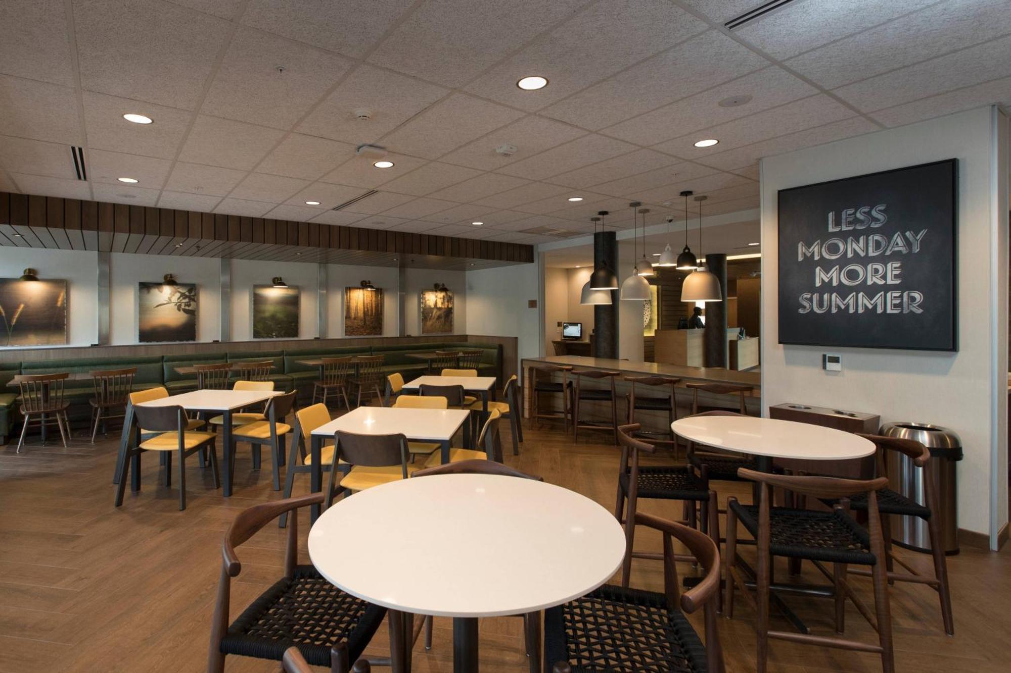 Fairfield Inn & Suites By Marriott Philadelphia Valley Forge/Great Valley Berwyn Экстерьер фото