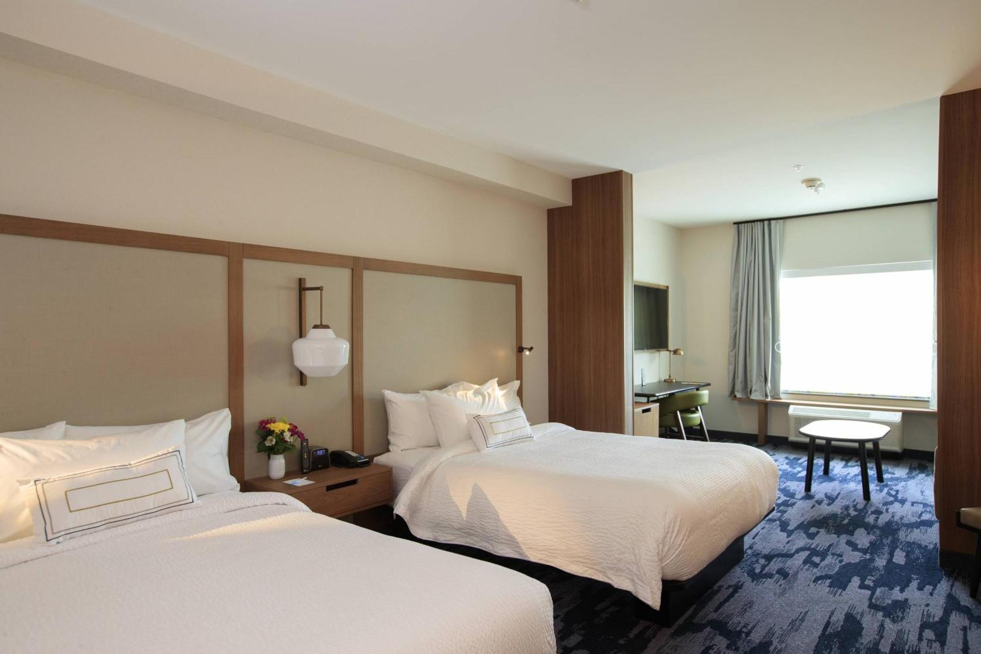 Fairfield Inn & Suites By Marriott Philadelphia Valley Forge/Great Valley Berwyn Экстерьер фото