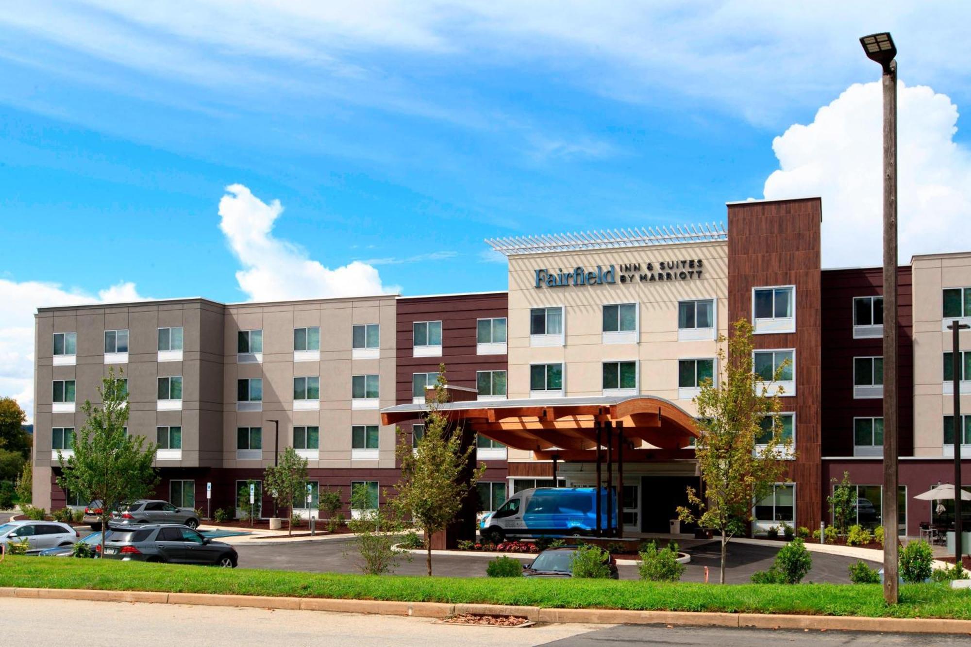 Fairfield Inn & Suites By Marriott Philadelphia Valley Forge/Great Valley Berwyn Экстерьер фото